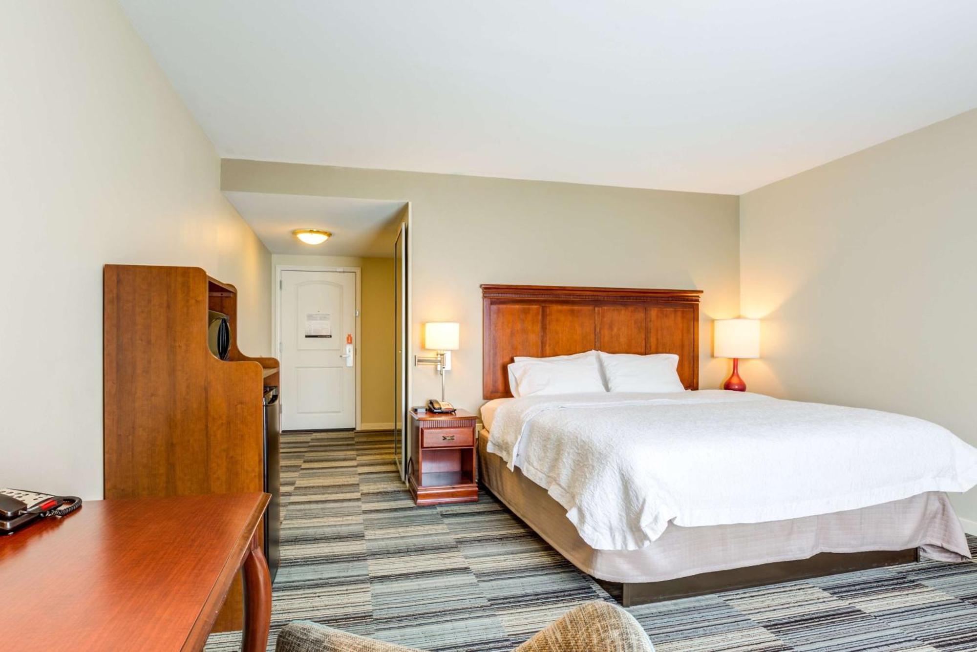 Hampton Inn & Suites Westford-Chelmsford Bagian luar foto
