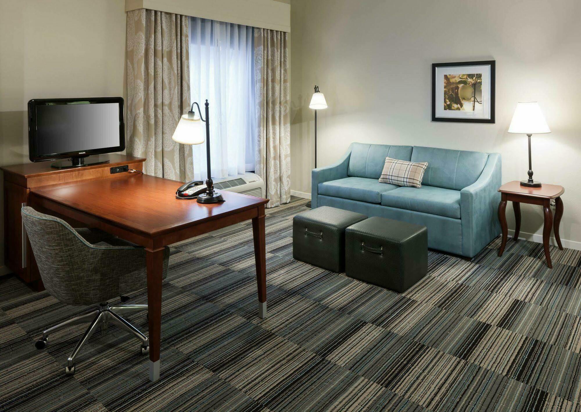 Hampton Inn & Suites Westford-Chelmsford Bagian luar foto